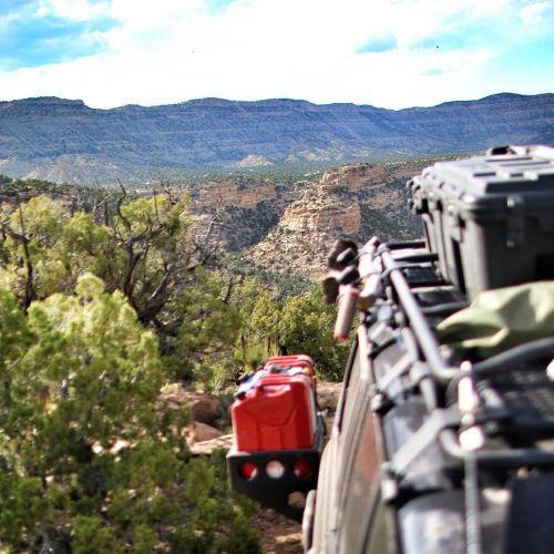 overlandbound:  This will do.  #outfitandexplore #overlandbound #grandstaircase via Instagram http://ift.tt/2aoDAFm