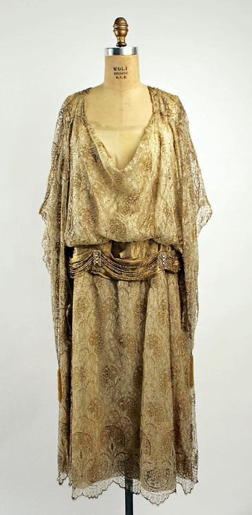 Dressca. 1922 (metmuseum.org)