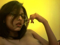 nudedesiart:  Hot and horny indian girl