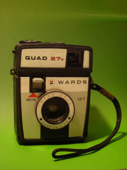 npylog:  Quad 27c It’s an Imperial Quad 27c. The maker of this camera made a lot of cute, colorful cameras in the 1960s. This is not one of the better-looking models, but seems like it might be a kick anyhow.