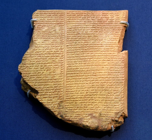 Flood tablet of the Epic of Gilgamesh (Nineveh, 800s BC).The cuneiform text on this tablet is an ear