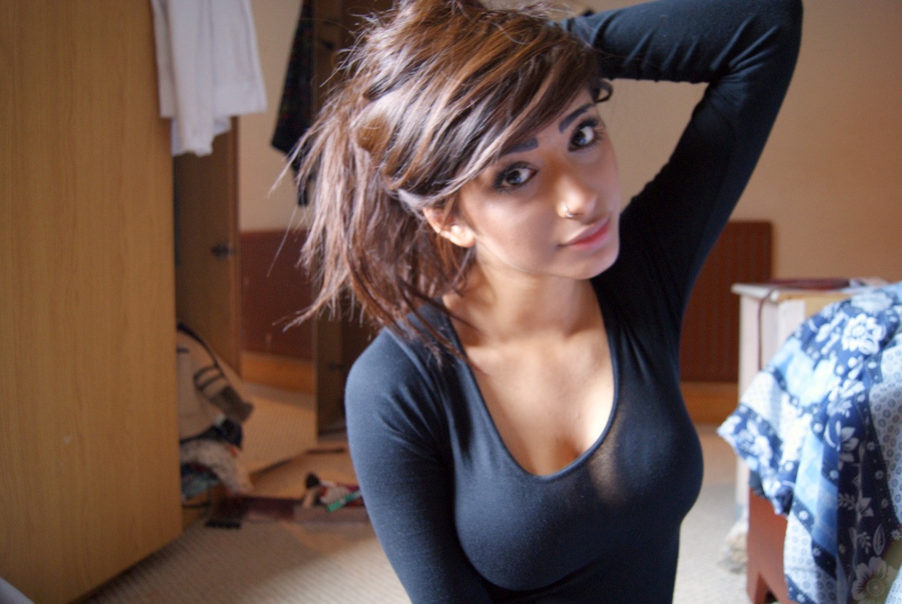  hi guys :]  awwwww, lets see &lsquo;em! ;) submitted by weedajuana! :P Show