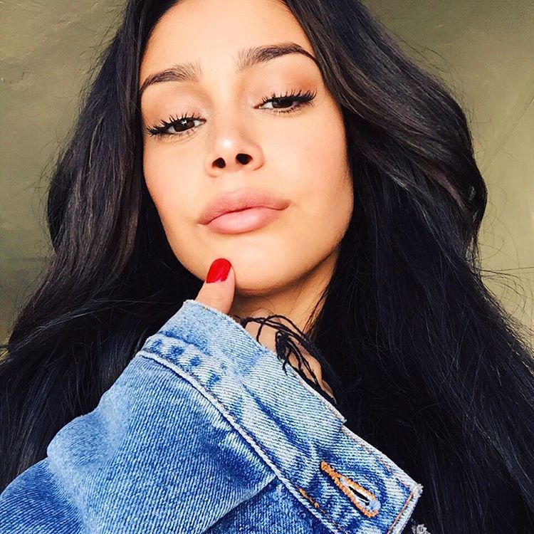 nicolezai:  left eye a lil lazy ☹️