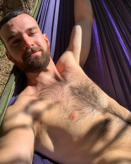 https://64.media.tumblr.com/f0ce9483ea35082ea9673d4beed898c1/51e1b9ba0c549708-e1/s500x750/1cc874cdc4e623f33053cfa1a0d3c48a403c5ccd.jpg