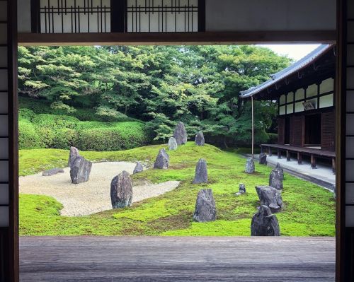 光明院庭園“波心庭” [ 京都市東山区 ] Tofukuji Komyoin Temple Garden, Kyoto の写真・記事を更新しました。 ーー #重森三玲 が“八相の庭”と同時に手掛けた初