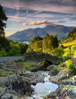 and-the-distance:  Ashness Bridge, Lake District, England