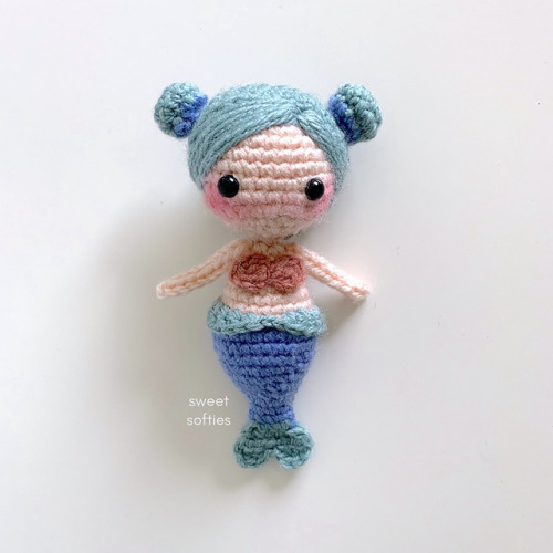 ericacrochets: Baby Mermaid Doll by Sweet SoftiesFree Crochet Pattern Here (Asks for you to make an 