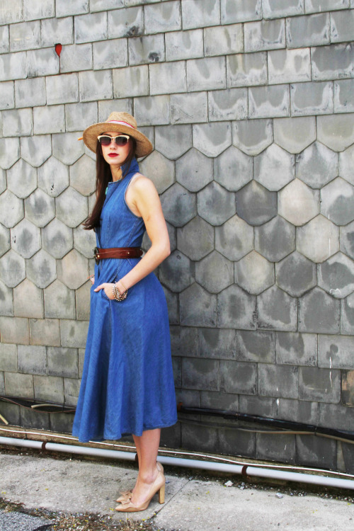 Denim and a Plymouth  Denim wrap dress- Vintage Pumps- Nine west Belt- Vintage Etienne Aigner&n