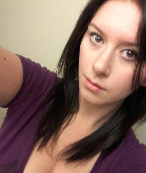 lesbianschicksss:  