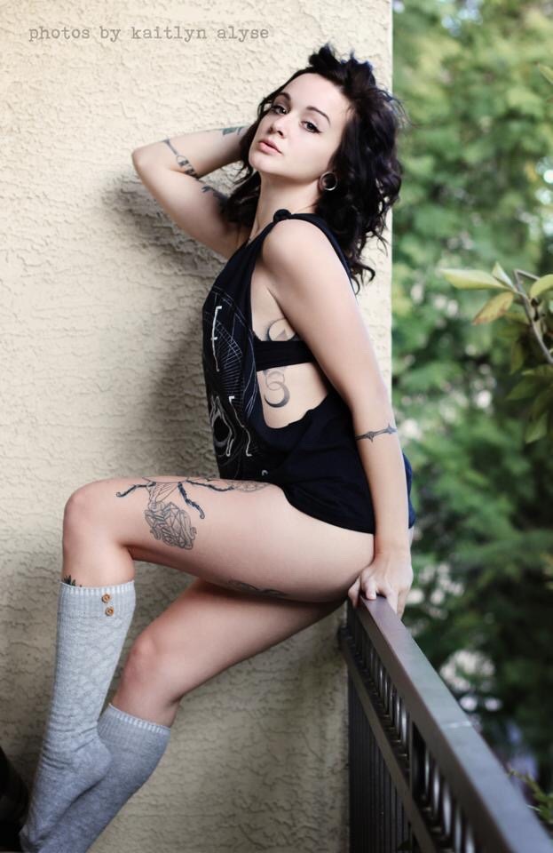 tattooedladiesmetal:  Shelen Raye