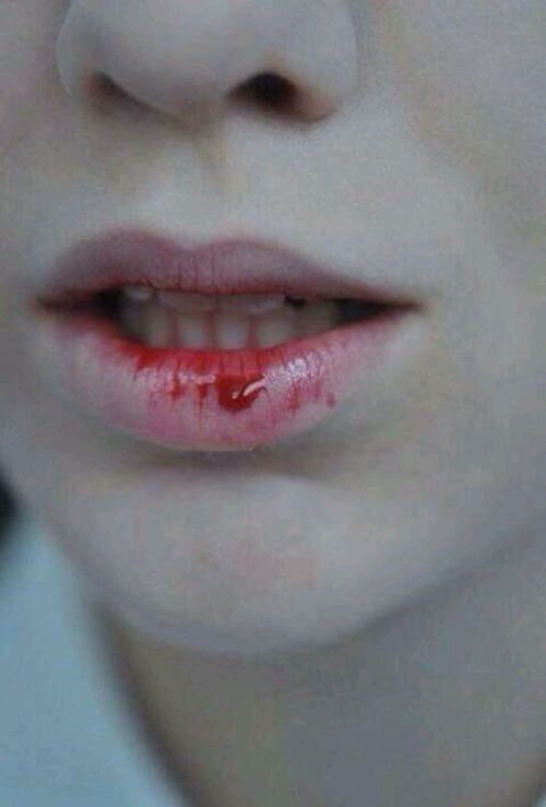 inujita:  Kiss me badly | We Heart It