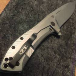 EDC KNIVES CARS ARs