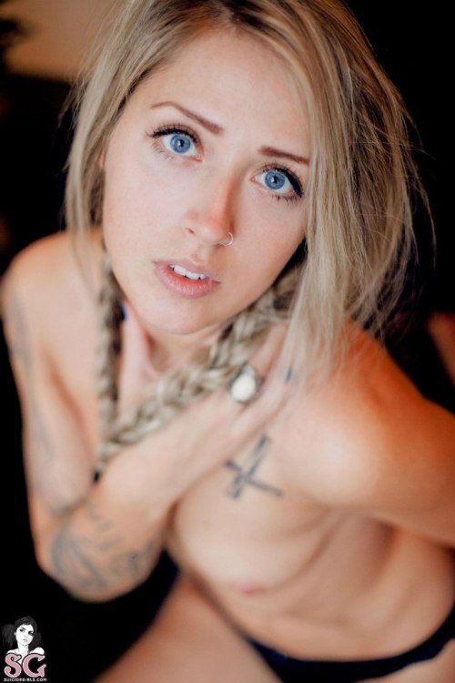 ilovetattoogirls