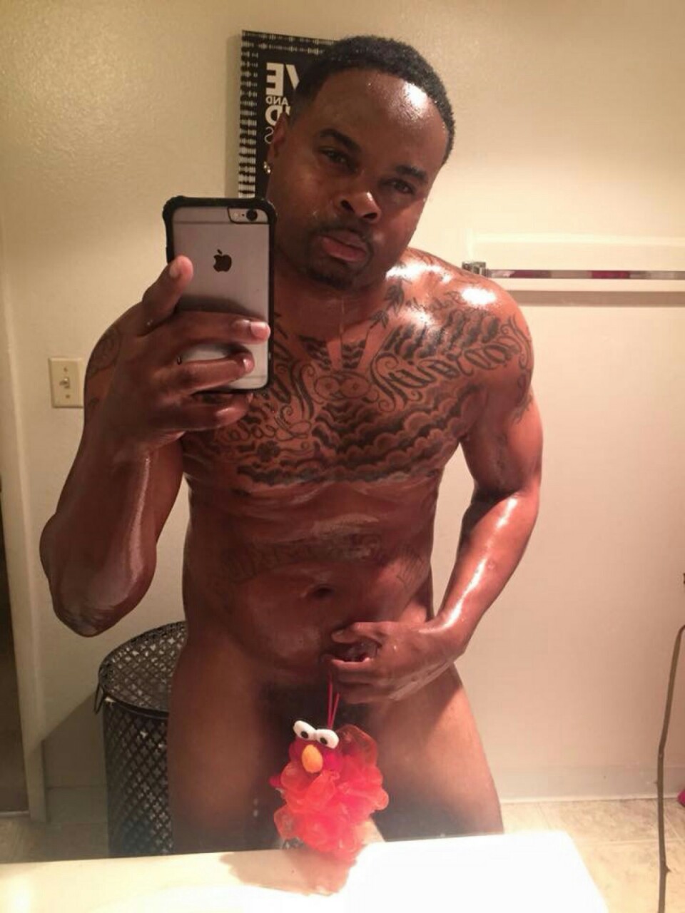 hoodfreak:  The bro @packinsnacks