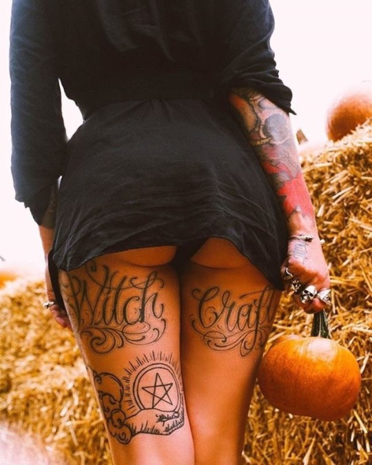 voodooprincessrn:  Dark beauty 