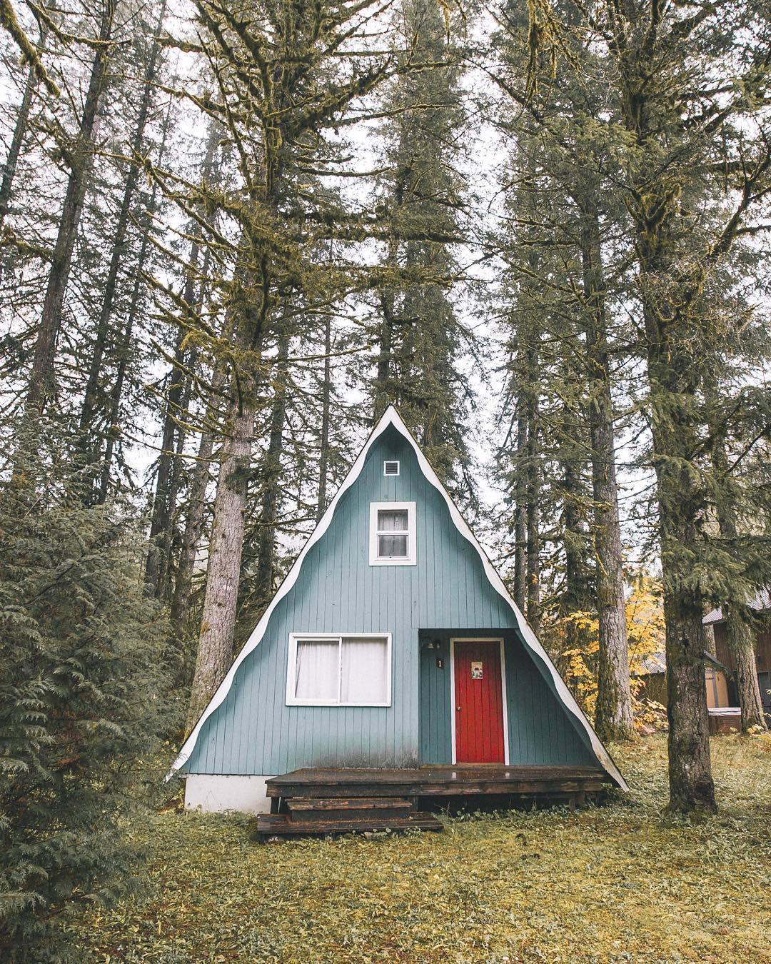 insectikka:  archatlas:    Rob Strok   yes please