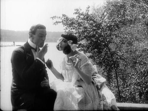 Asta Nielsen and Ludwig Trautmann in Das Liebes-ABC (1916)