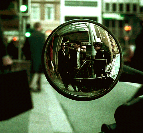 THE MATRIX (1999) Dir. The Wachowskis