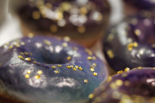 GALAXY DONUTS!!! Inspired By @insertdisc5‘s Animated Short Galactic Donut!! And A Twitter Exchange