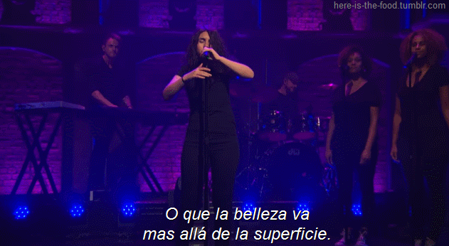 here-is-the-food:    Alessia Cara - Scars To Your Beautiful     Deberías saber que