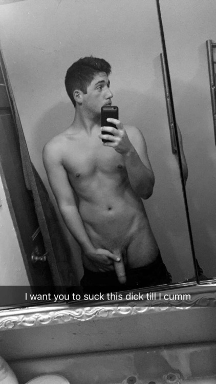 straightsnaps:  straight boy snaps exposed