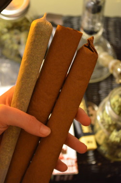 highandfine:  incredible-kush:  2 super blunts