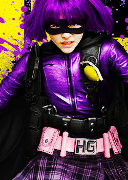 little-paramonster:  2010 Hit-girl and 2013 Hit-girl  &ldquo;Act like a bitch, get slapped like a bitch&rdquo; 