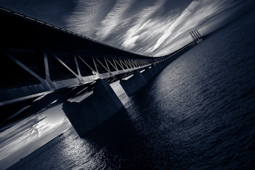 ms-sinner:  The Iron Connection F by Mabry Campbell on Flickr.