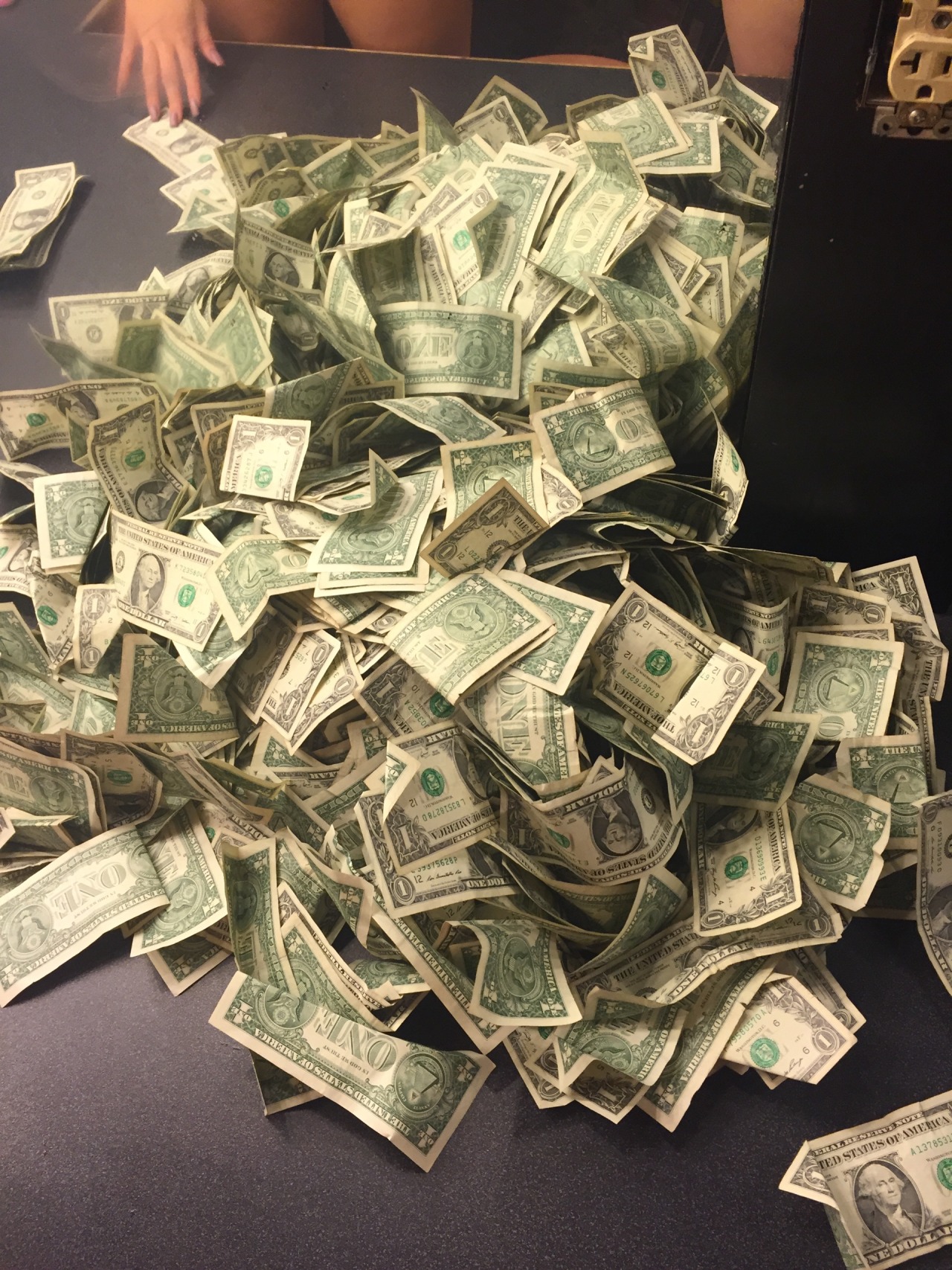 nerdy-stripper:  stripperazi:  Last nights final stage set  Yes bitch do work!