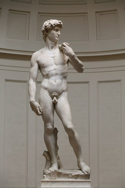 sub-rlpics: Visible by everyone, any gender , any age in a Museum ( Florence )