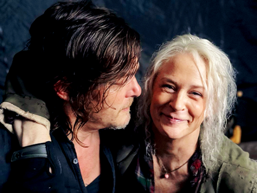 reedusmcbridedaily: Norman Reedus and Melissa McBride Behind The Scenes of The Walking Dead S11 [ : 