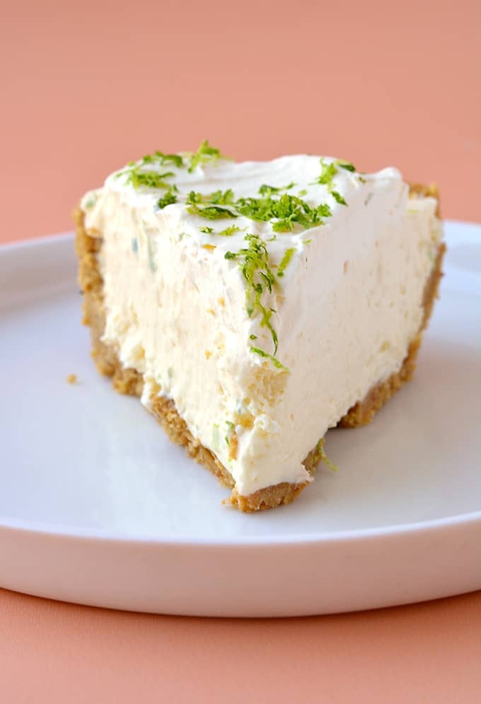 alice215685: sweetoothgirl:   NO BAKE KEY LIME PIE  Yummmmm!!!  