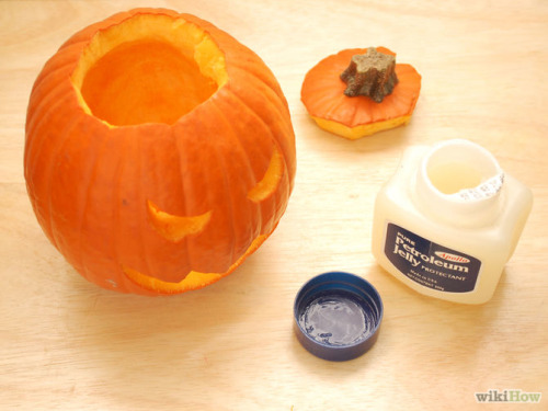 Use The Whole Pumpkin!Pumpkin Carving1. How to Carve a Pumpkin (with 10 Free Templates).2. Maintain 