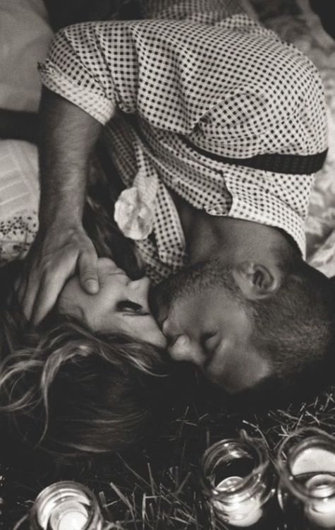Forehead Kiss on We Heart It. http://weheartit.com/entry/93243547?utm_campaign=share&utm_medium=image_share&utm_source=tumblr