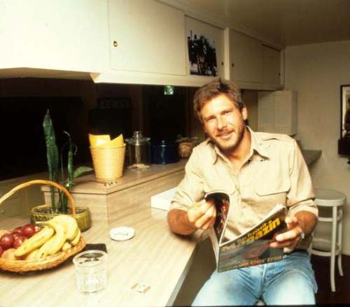 prodigiousreblogger: matthewsagan: rashaka: superseventies: At home with Harrison Ford, 1978  T