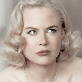 redwyyne-archive:Nicole Kidman as Marisa Coulter in THE GOLDEN COMPASS (2007)