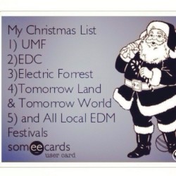 twitchfan777:  Yes please!! #edm #edc #rave