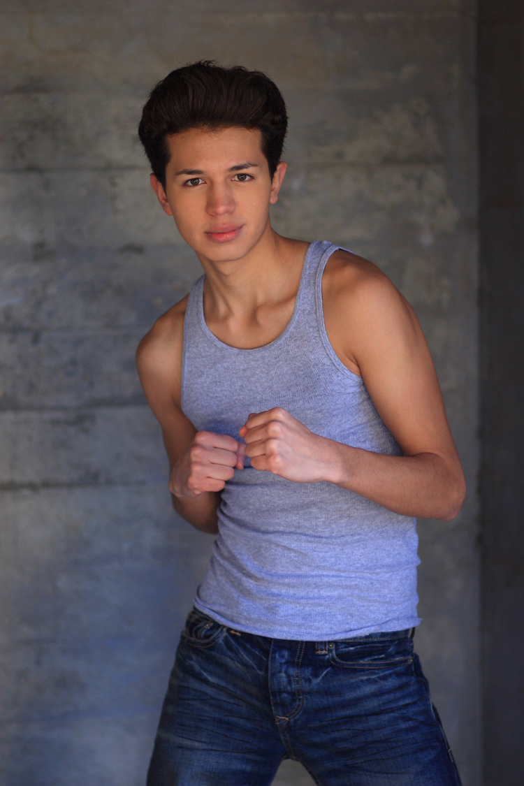 marquezphotography:  Benni @ http://www.Marquezphotography.comBe sure to check out