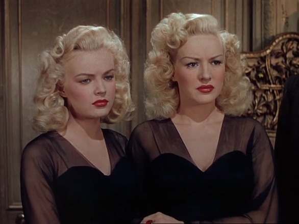 thisblogisdead2017:  June Haver and Betty Grable in The Dolly Sisters, 1945. 