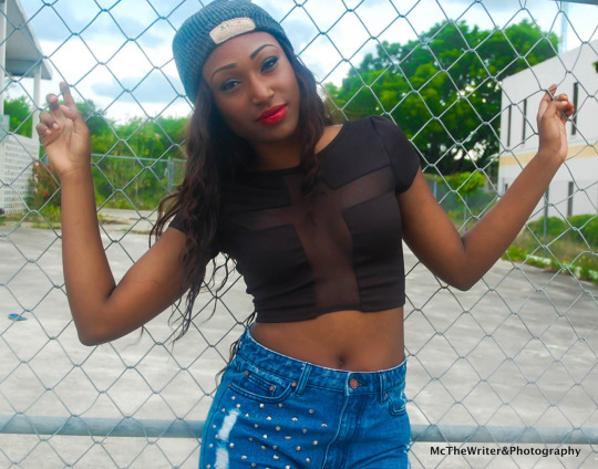 dark skin black women appreciation post. behold mothafuckas!