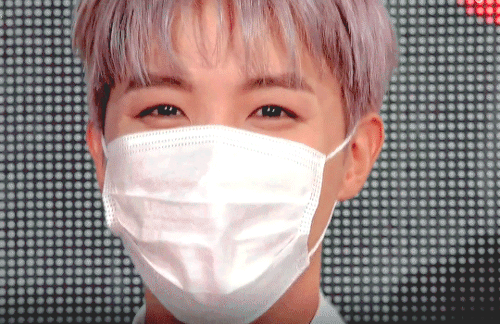 HOBI + TMA Red Carpet