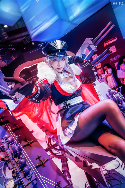 Azurlane - Graf ZeppelinClick Here for more Sexy Cosplay Girls