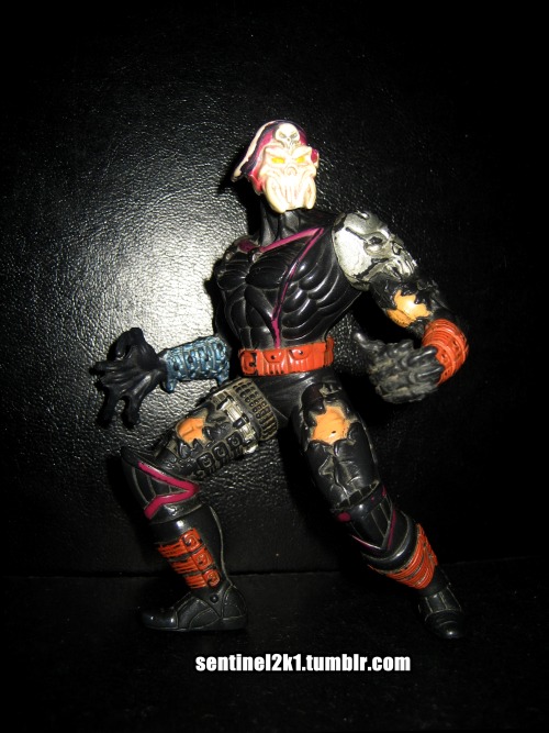 G.I. Joe Extreme: Iron ClawToy’s from my childhood and from the 90′s. I’ll be honest. I got this toy