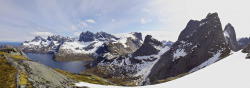 photosofnorwaycom:  Marken panorama, just