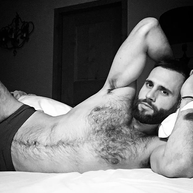 Hot and sexy men only!