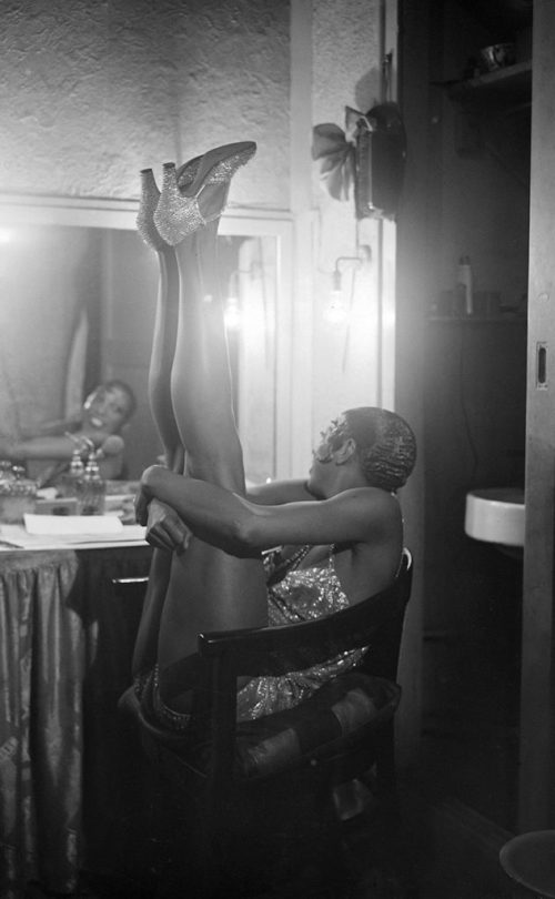 Josephine Baker In Her Dressing Room At The Casino De Paris In Paris, 1931.