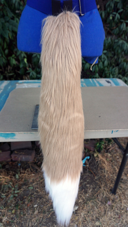  Long Fox Tails Another new color, sand! See something you like or maybe have a commission in mind? 