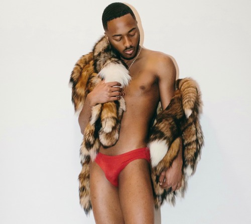 iamchinyere:  HAPPY 22nd BIRTHDAY TO ME!!!  📷 by @toxicrocket 