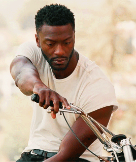 growlandpounce: nerd4music: Aldis Hodge for Vanity Fair | Beyond the Red Carpet: