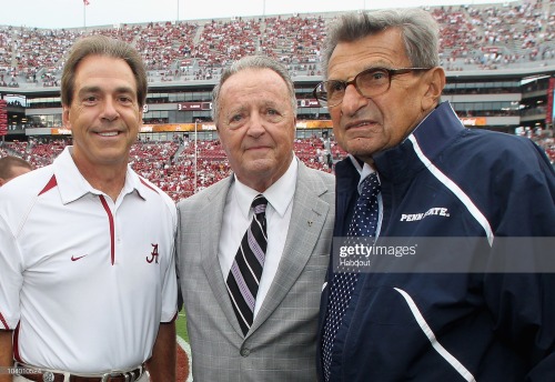 Joe Paterno (1926–2012)Physique: Average BuildHeight: 5'8&quot; (1.72 m)Joseph Vincent Pat